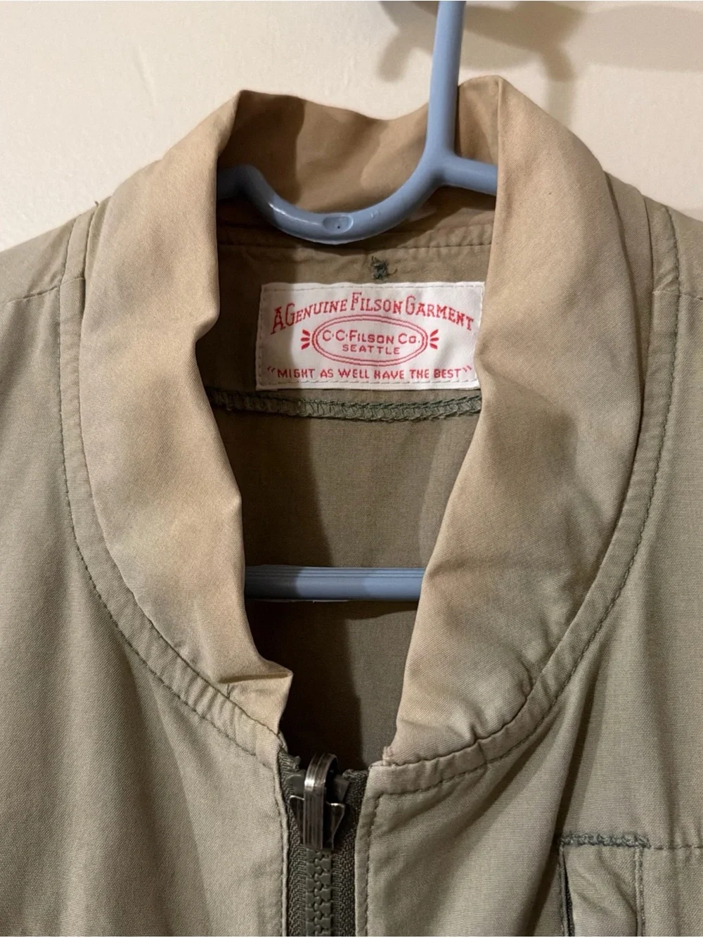 Vintage Filson Fishing/Hunting Vest Tan Pockets Zipper Size: XL